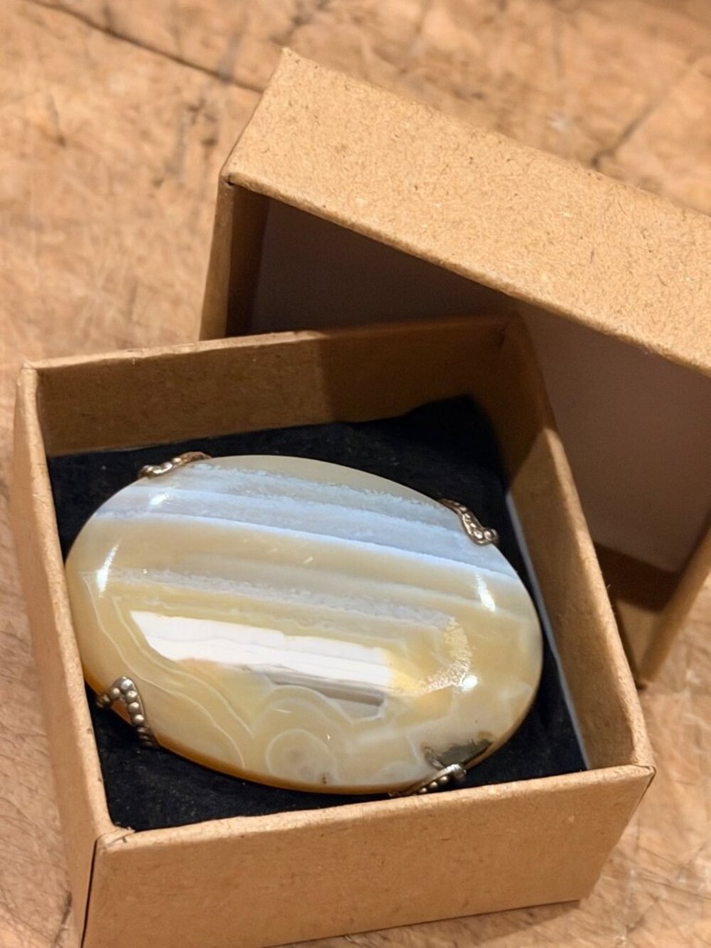 Vintage Agate Oval Brooch With Metal Accents 2 Inches Earthy Tones In Gift Box